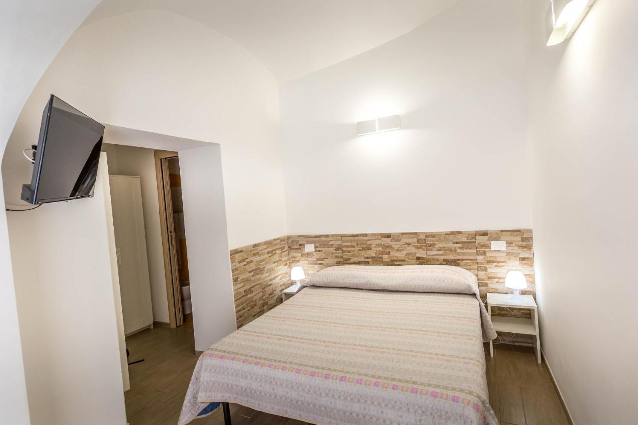 Z'Bass Rooms Termoli Buitenkant foto