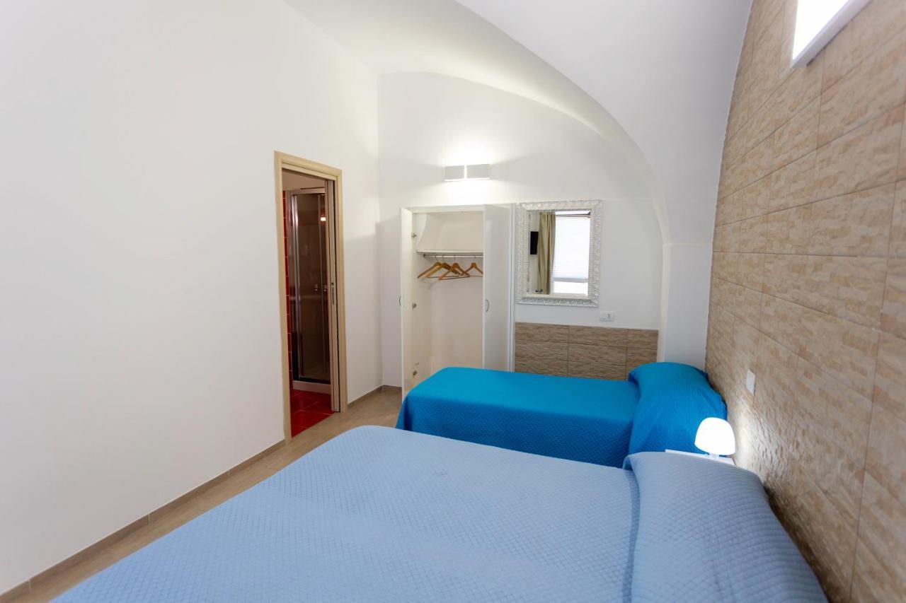 Z'Bass Rooms Termoli Buitenkant foto
